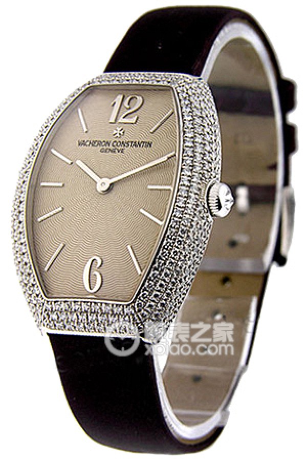 Vacheron Constantin 25541/000G-9051 Quartz, 18k white gold set with diamonds, 27.5 x 37.15 mm