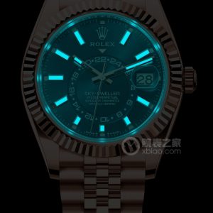 Rolex Aviator M336935-0005 Automatic mechanical, 18k Everose gold, 42mm - Image 2