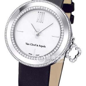 Van Cleef & Arpels CHARMSVCARM95200 Quartz, platinum set with diamonds, 32mm - Image 1