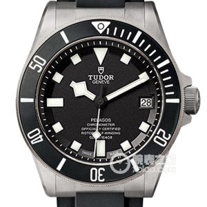 Tudor PELAGOS 25500TN rubber strap Automatic machinery, titanium, 42mm - Image 1