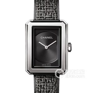 Chanel BOY · FRIENDBOY∙FRIEND TWEED Black Watch Small Quartz, 21.50 x 27.90mm - Image 1