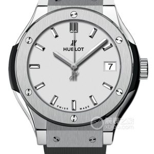 Hublot Classic Fusion 581.NX.2611.RX Quartz, titanium alloy, 33mm - Image 1